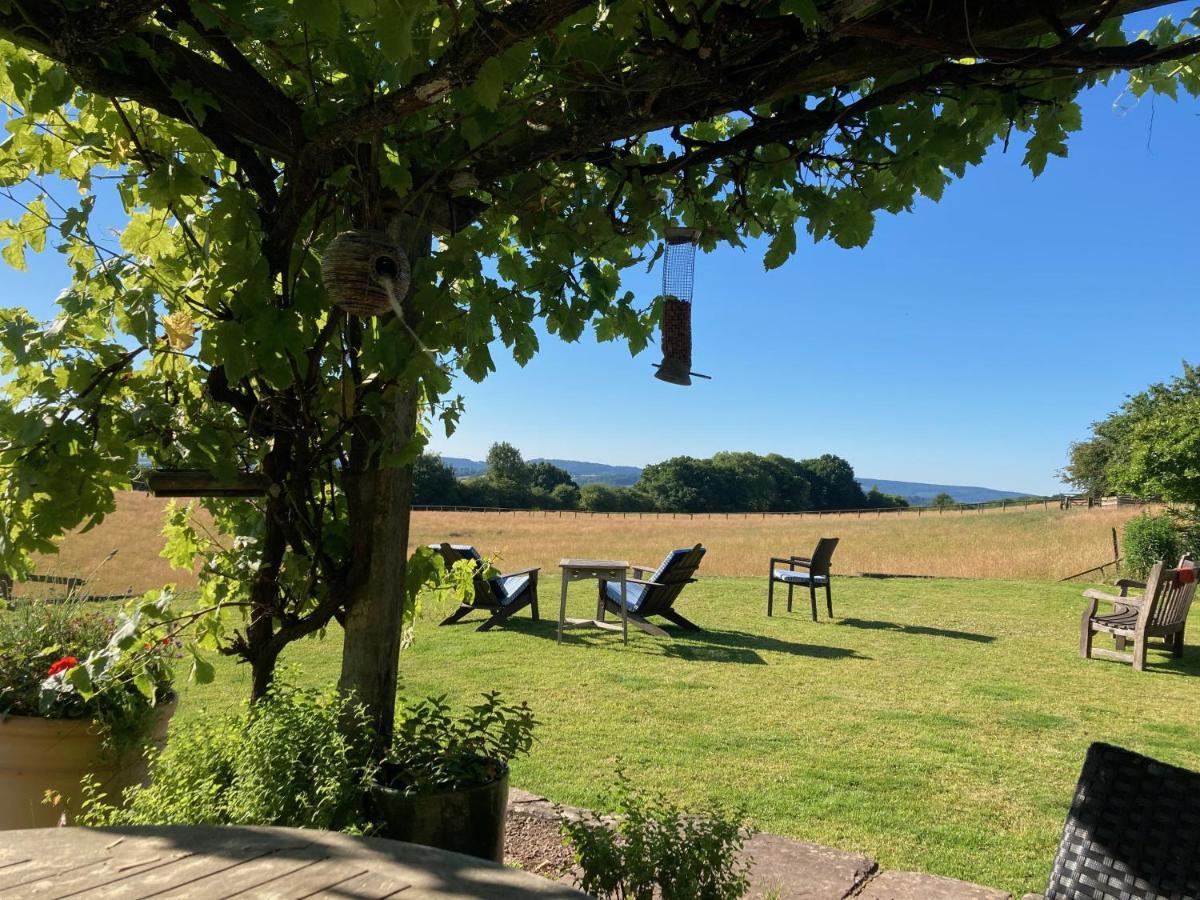 The Bothy At Oak Farm Apartamento Usk Exterior foto